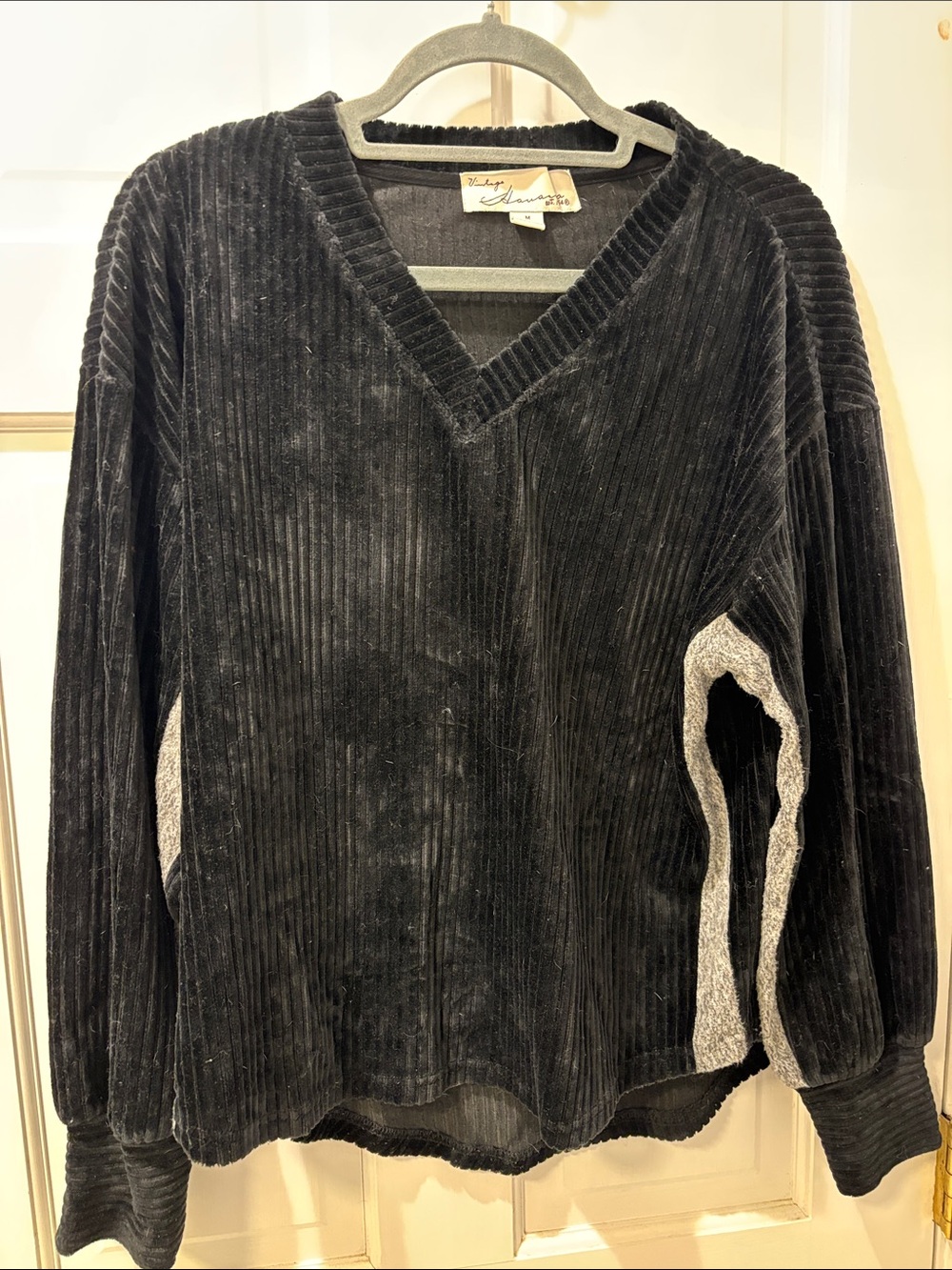 Vintage Havana Black Ribbed V-Neck Sweater